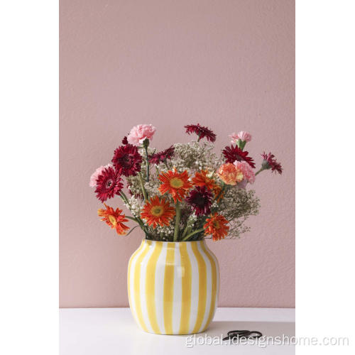 Rustic Porcelain Vases Yellow Handmade smooth ceramic vase Factory